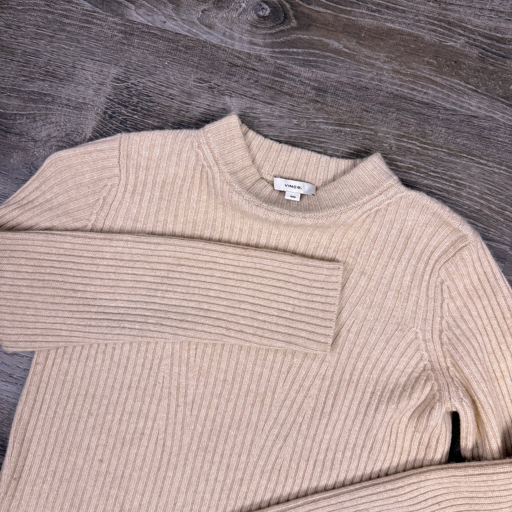Vince Sweater Womens Medium Beige Ribbed Wool Cashmere Pullover Quiet Luxury